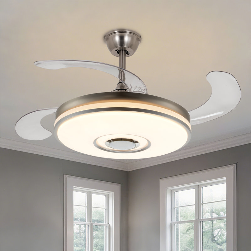 Ventilateur de plafond à 4 pales de 42 po à DEL à 4 pales avec télécommande Apputhurai et ensemble d'éclairage inclus