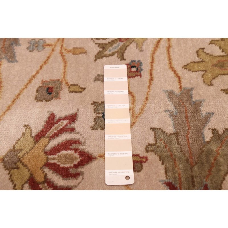 Tapis ivoire Jules Serapi 7 pi 11 po x 9 pi 11 po