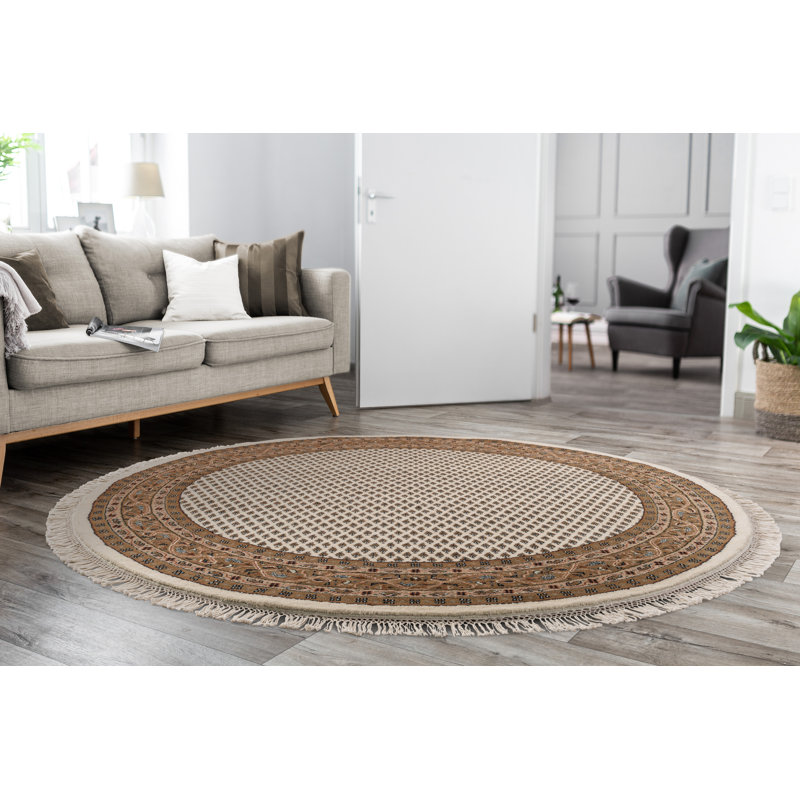 Pip Handcrafted Wool Rug in Beige, Round 150cm