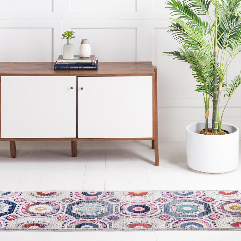 Floral Indoor Rug, Runner 2' x 5'11"