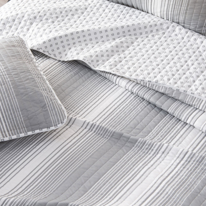 Gray Twin Reversible Microfiber Quilt Set with Pillow Sham