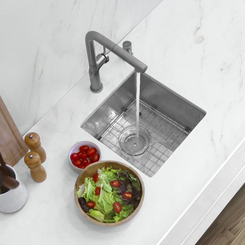 Évier de cuisine encastré à simple cuve en acier inoxydable de calibre 18 avec grille inférieure 15 po x 15 po, Calibre 18