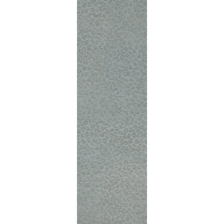 Leopardess Soft Gray Hand-Tufted Responsible Wool Rug