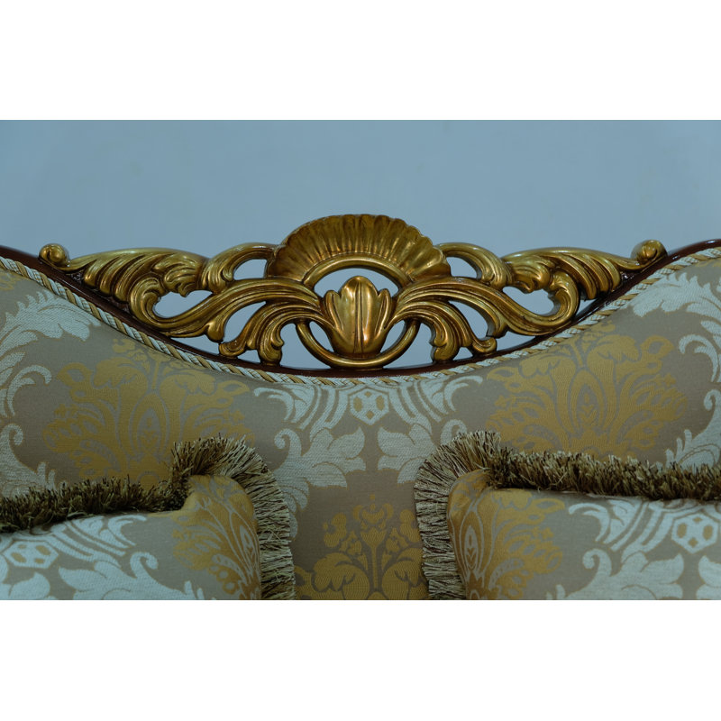 Fantasia Loveseat