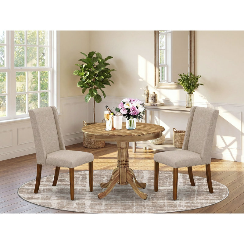 L'ensemble de table de cuisine 3 pièces comprend une table de salle à manger ronde avec piédestal et 2 chaises rembourrées en tissu de lin argile, naturel