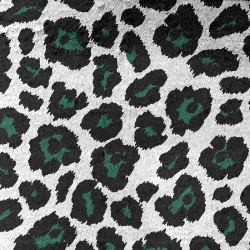 Lucida Bath Towel, Microfiber, White/Gotham Green/Stealth Black