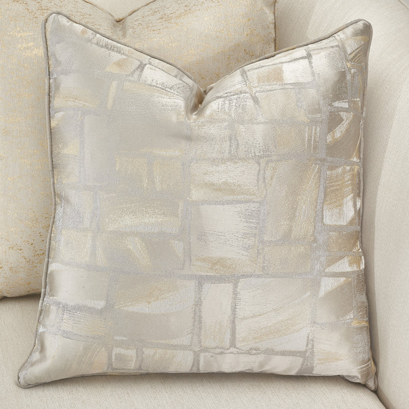 La Rachelle Chaise Lounge