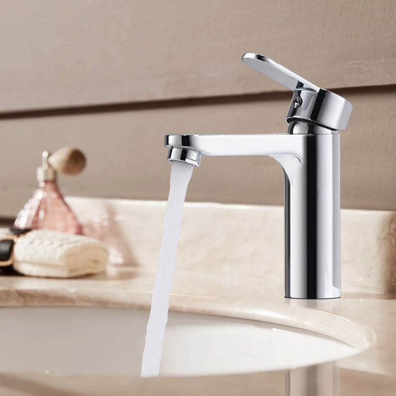 Single-Hole Single-handle Bathroom Faucet, Chrome