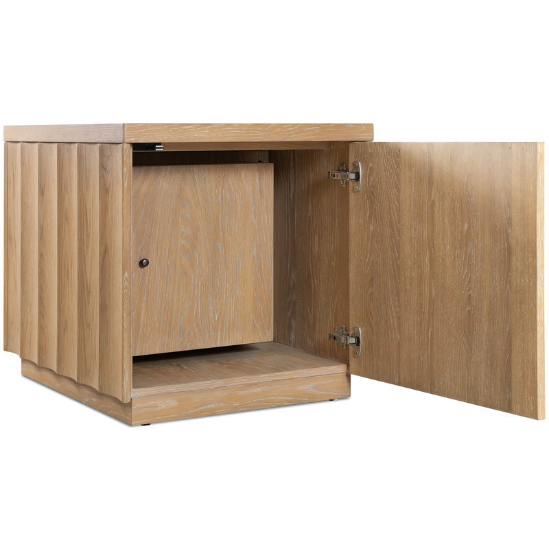 Commerce And Market End Table