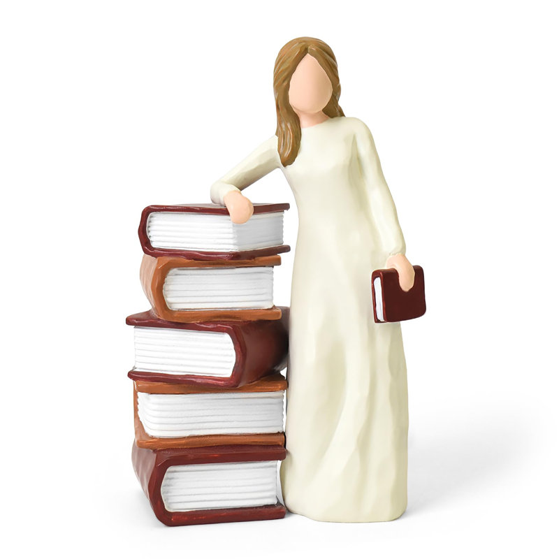 Figurines & Sculptures
