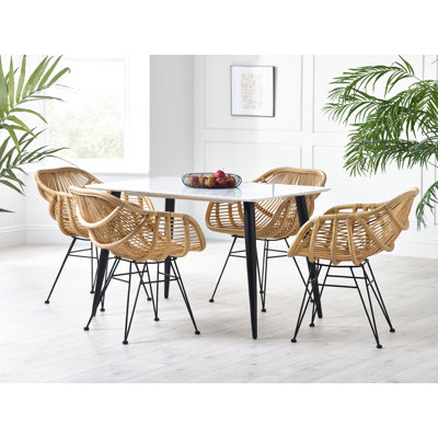 Chantilly 4 - Person Dining Set
