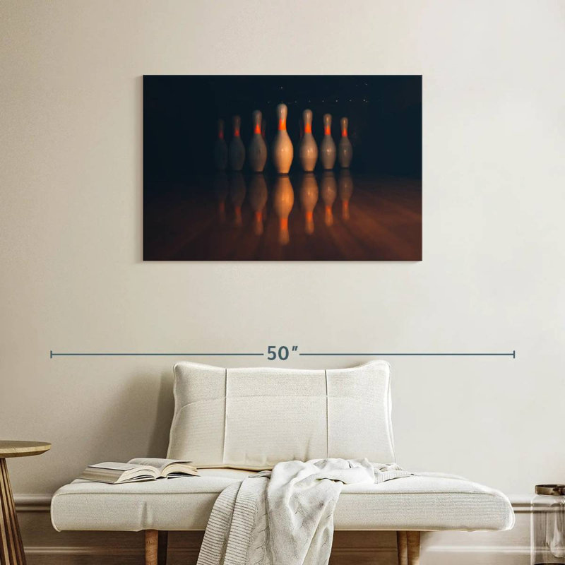 Sireci Bowling Pins Display