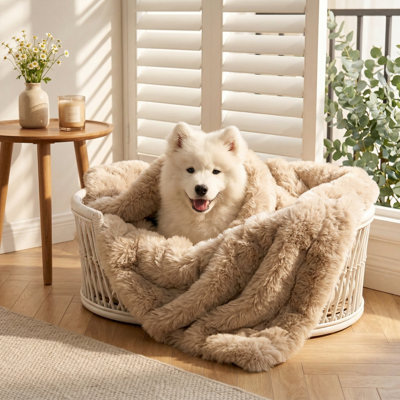 Self-Warming Throw Blanket for Medium and Large Dogs. Dual-Sided with Sherpa and Plush. Thick Cover for Crates, Beds, and Car Seats. Anti-Static. Machine Washable with No Shrinkage. Dimensions: 39x30 Inches. Color: Coffee.