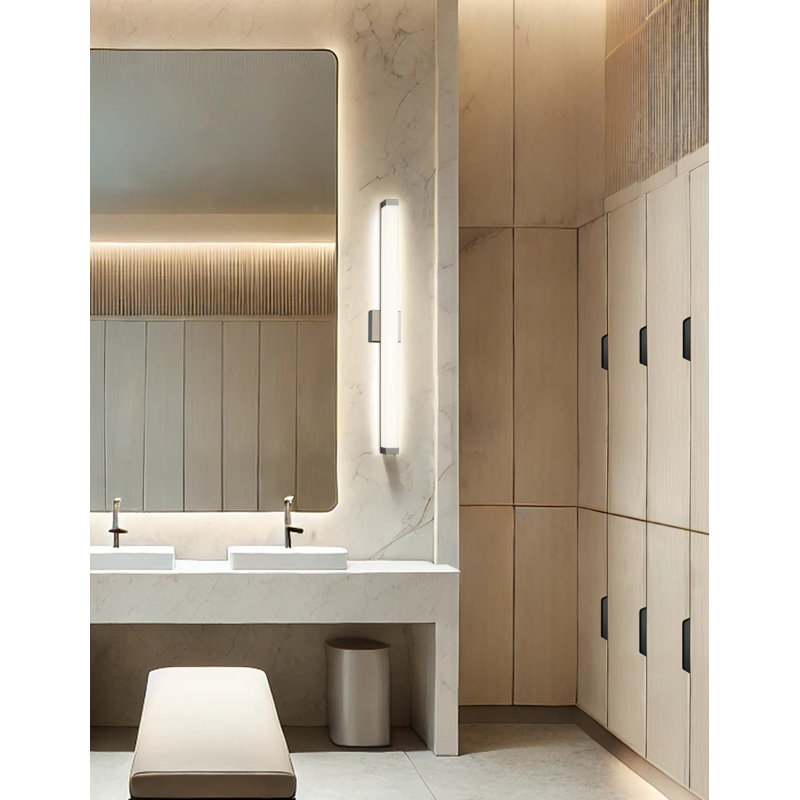 Barre d'éclairage de salle de bain à intensité variable Drashti, H 4,75 po x l 38 po x P 2,5 po