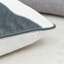 Coussin décoratif en velours Holiday Reindeer 20 x 20 - blanc et gris avec insert-122013968