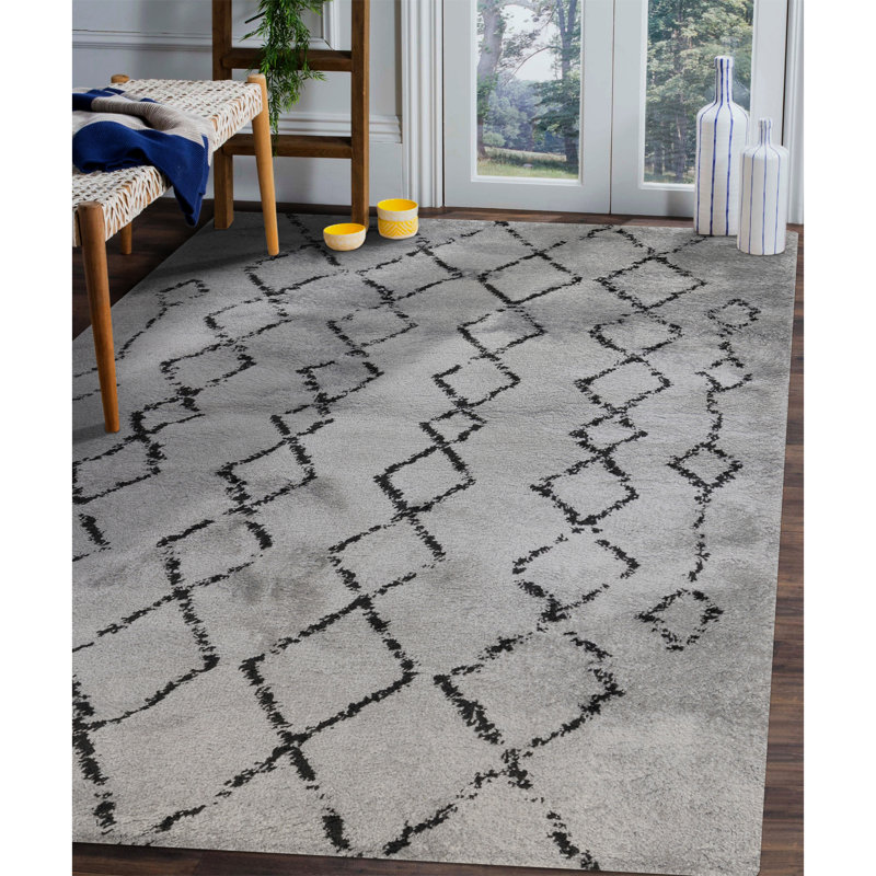 Tapis gris anthracite à poils longs Gabreille, Rectangle 5 pi x 7 pi 6 po