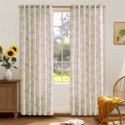 Paire de rideaux semi-transparents avec passe-tringle