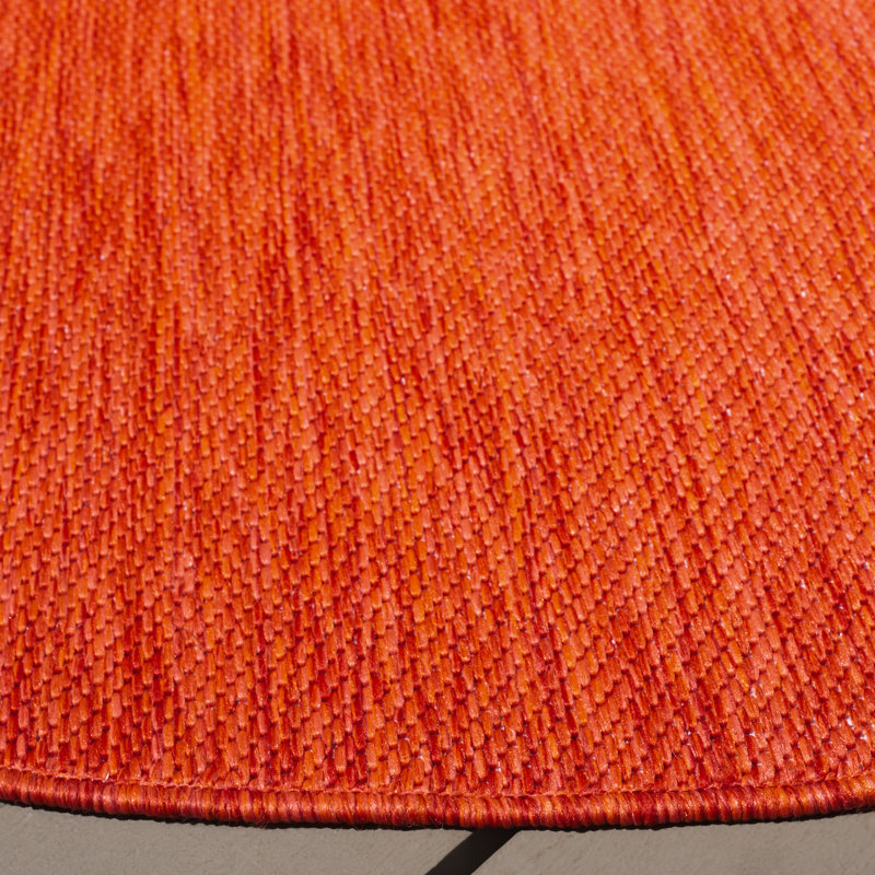 Ferriera Machine Woven Stain Resistant Area Rug, Round 6'7"