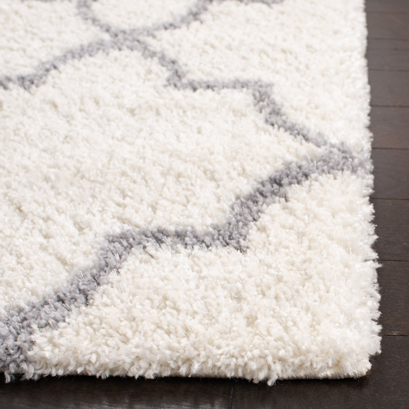 Gray Geometric Hand-Knotted Shag Rug, 5' x 7'
