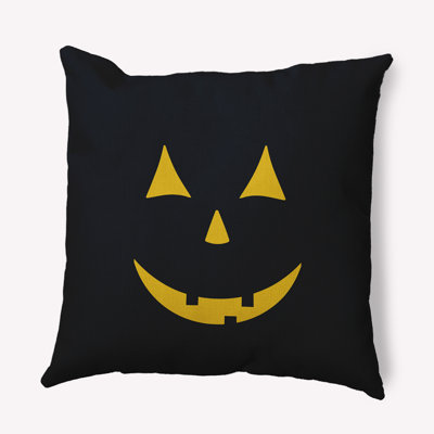 Vinco Throw Pillow