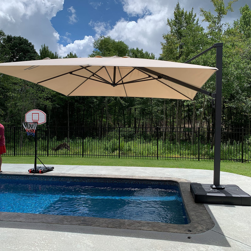 Parasol en porte-à-faux carré avec roulettes 132 po HawlIngs, beige, Beige