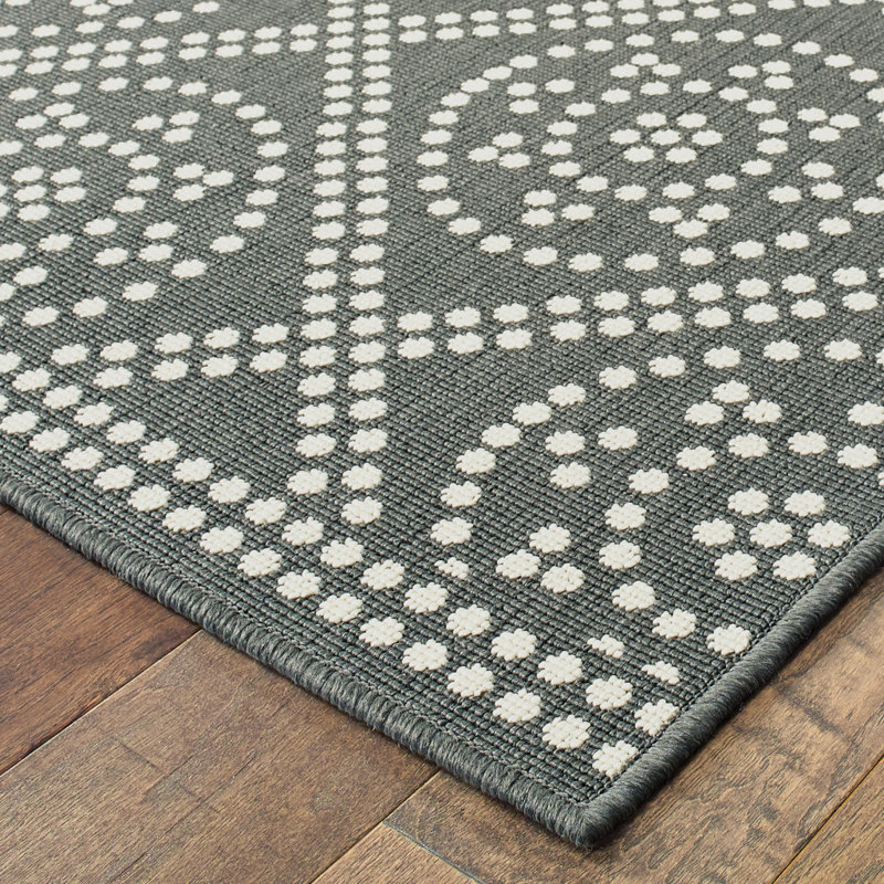 Tapis d'intérieur / extérieur marocain gris / ivoire / blanc Junor, Rectangle 7 pi 10 po x 10 pi 10 po