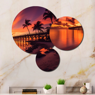 Wall Decor on Metal
