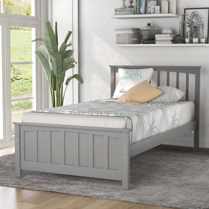 Lit plateforme en bois, gris
