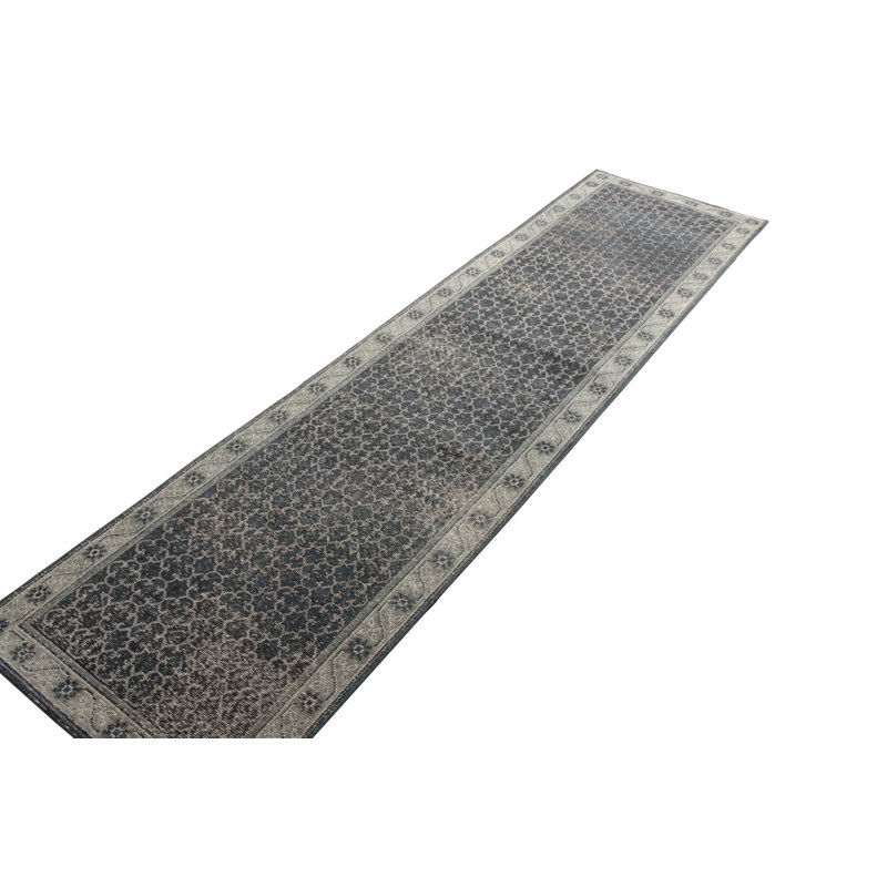 Distressed Homage Hand Knotted Wool Geometric Area Rug, Runner 2'6" x 8'