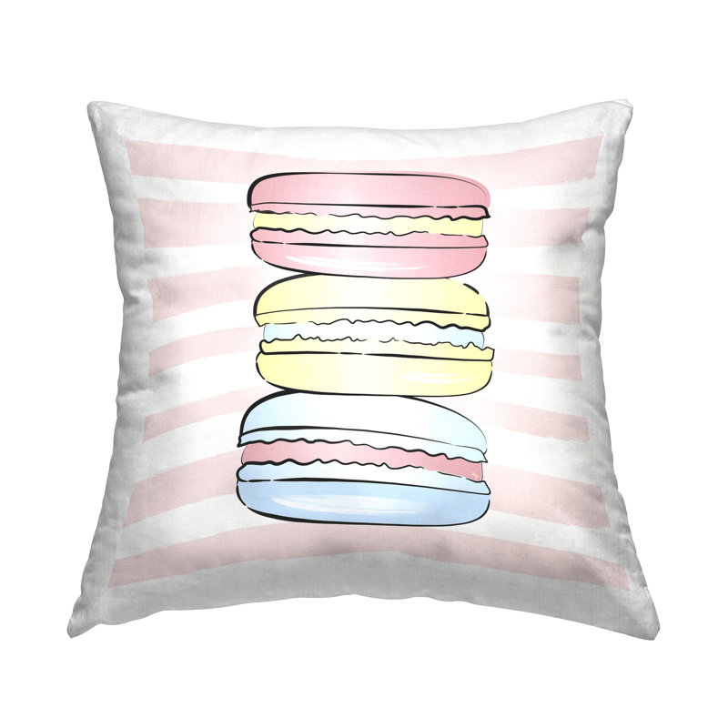 Coussin décoratif pastel empilé Macarons par Martina Pavlova