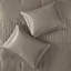 Ensemble de literie taupe de style moderne - 7 pièces avec couette très confortable en fer à vapeur Charmeuse-121162240