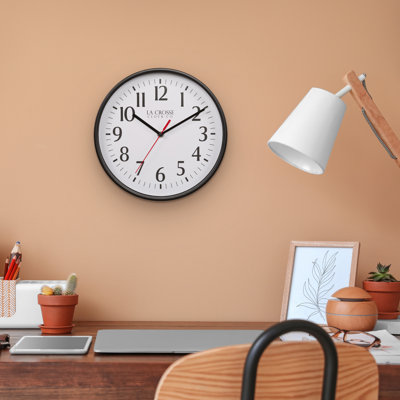 Horloge murale analogique à quartz 10 po La Crosse