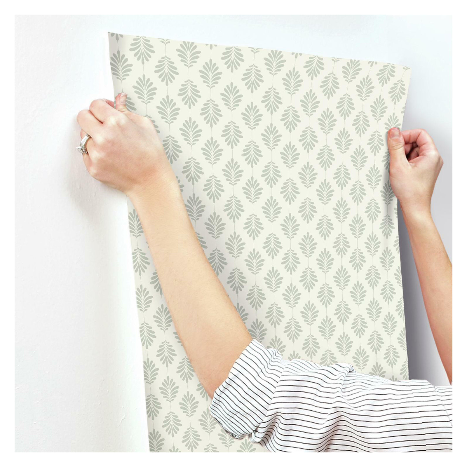 Saskia Modern Floral Wallpaper, Green
