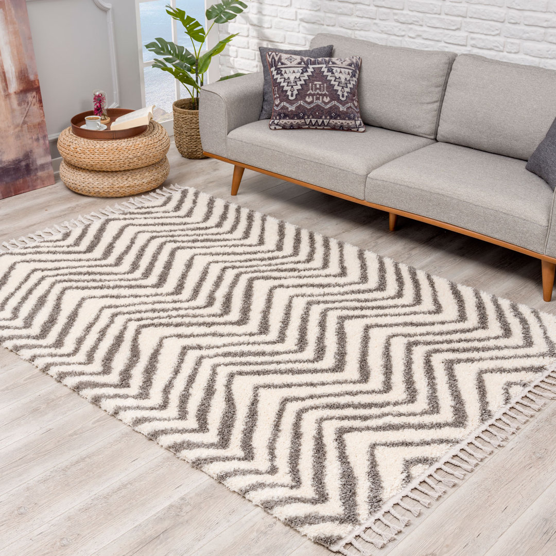 Teppich Pulpy 531 Hochflor Wohnzimmer Ethno Cevron Stil Creme Teppiche mit Fransen Layton