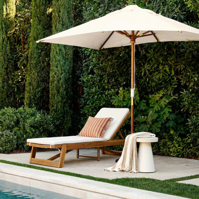 Chaise longue inclinable avec coussin Vinita