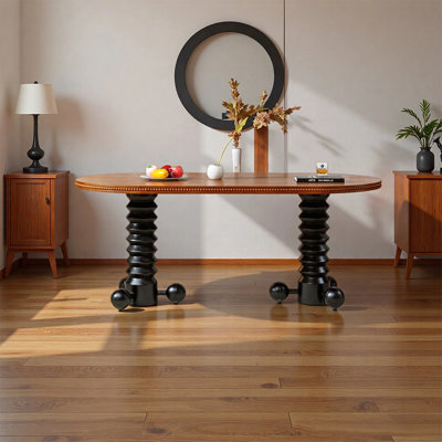 Retro fashion dining table