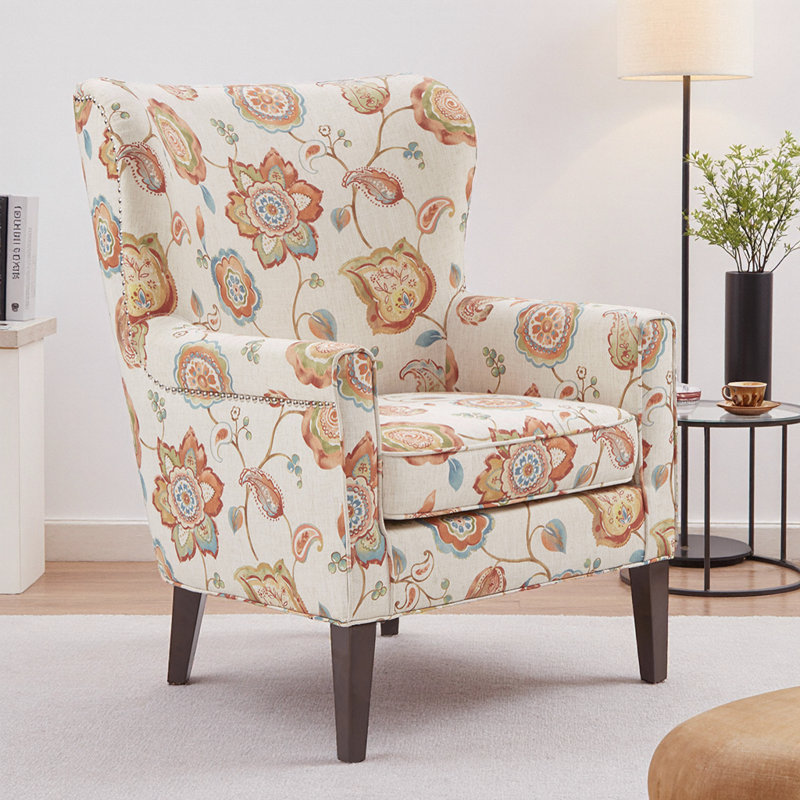 Chaise d'appoint Colette avec finition en bois marocain et coussin amovible moelleux