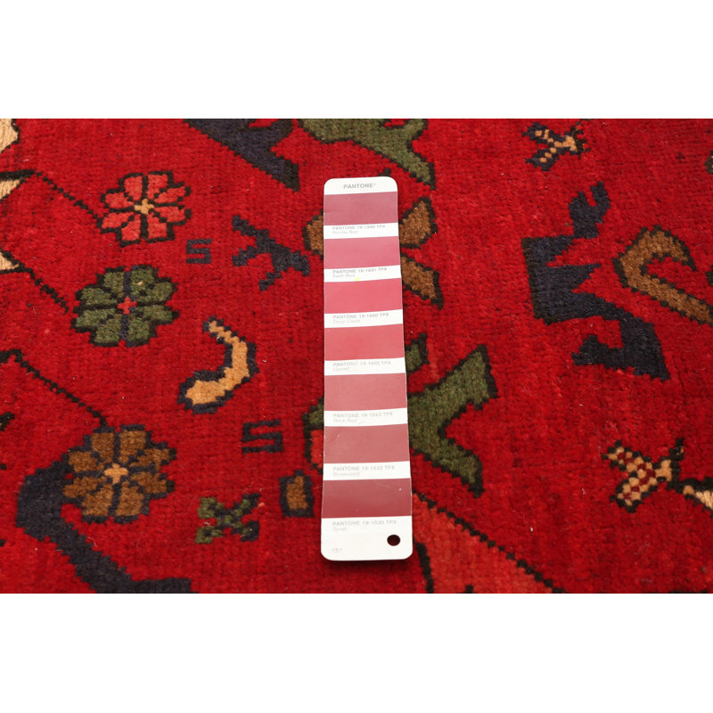 Tapis rouge tadjik 3 pi 4 po x 4 pi 7 po