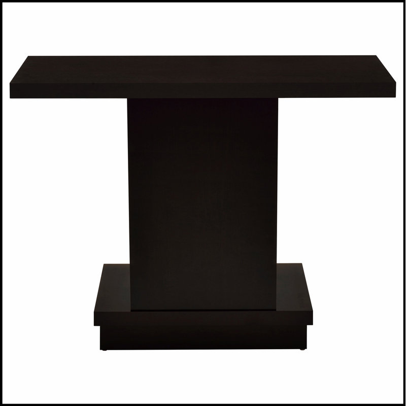 Console en bois d'ingénierie Fiona Cappuccino, durable et élégante pour les intérieurs modernes