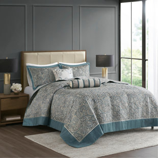 Ensemble de couvre-lit 5 pièces en jacquard avec coussins décoratifs