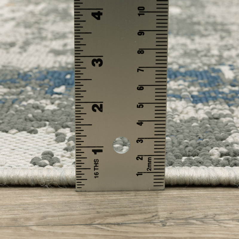 Tapis intérieur / extérieur gris clair / bleu Belden, Tapis de couloir 1 pi 10 po x 7 pi 3 po