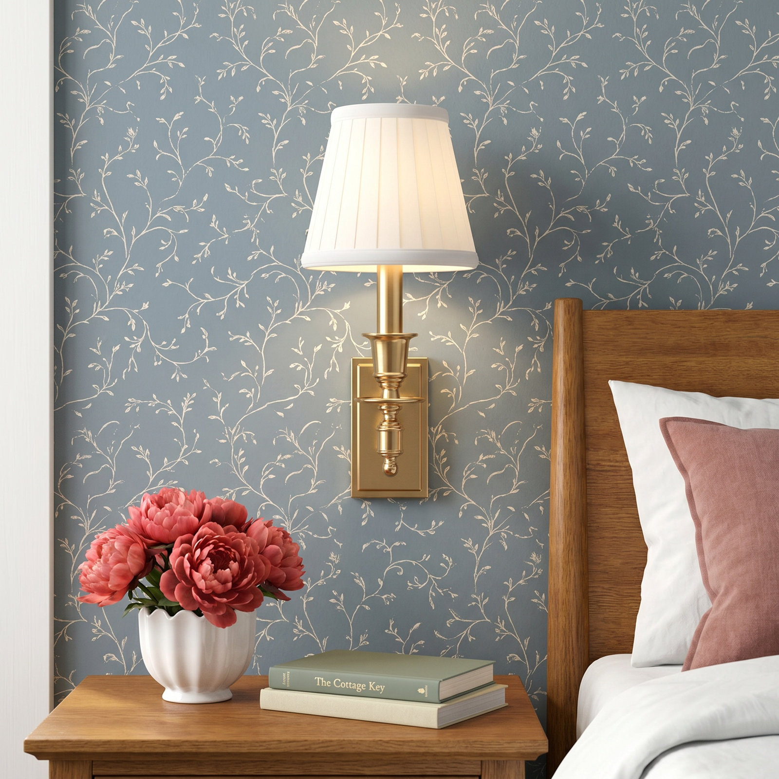Lennon Single Light Candle Wall Light, Aged Brass
