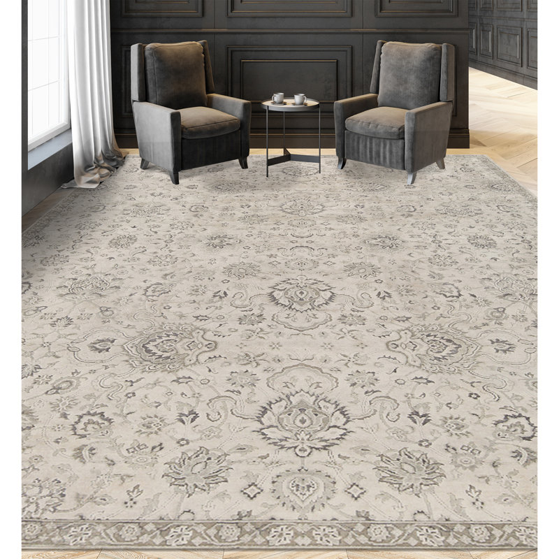 Sona Wool Oriental Area Rug in Ivory