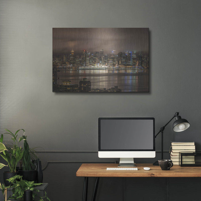 «Vancouver Night» par Tim Oldford, H 24 po x l 36 po