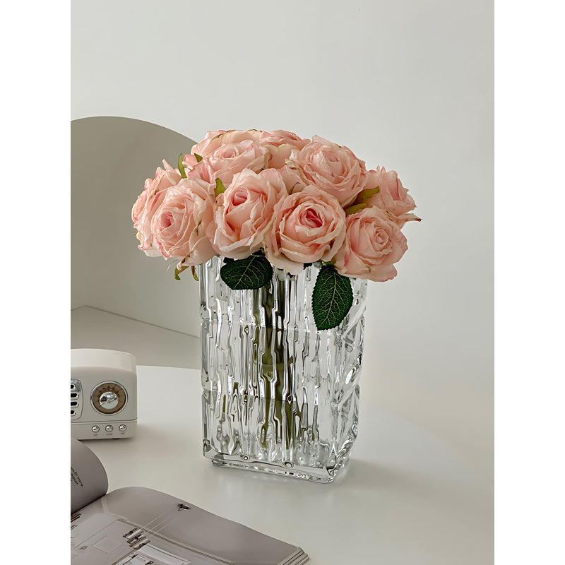 Arrangement de roses, Rose