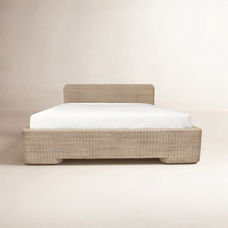 Claudia Bed Queen Natural, Queen