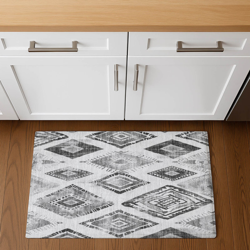 Premium Machine Washable Chelston AMF1861 Aztec Rug, Rectangle 1'8" x 2'6"