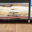 Tapis Lodge - Mimics Forest Scenery, fabriqué en polypropylène, pour une utilisation brune avec un design texturé, très fréquenté