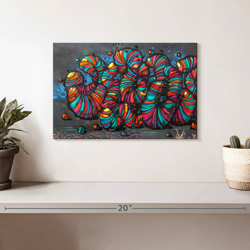 Brampt Street Worms, 8" H x 12" W