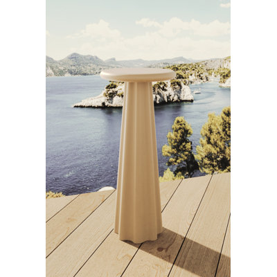 Bella Pedestal